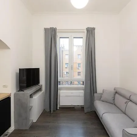 Elegant Near The Colosseum And Metro *