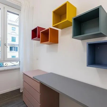 Apartment Elegant Near The Colosseum And Metro Rome