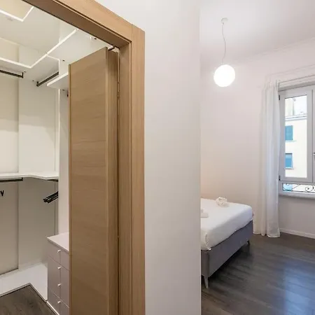 Elegant Near The Colosseum And Metro * Rome